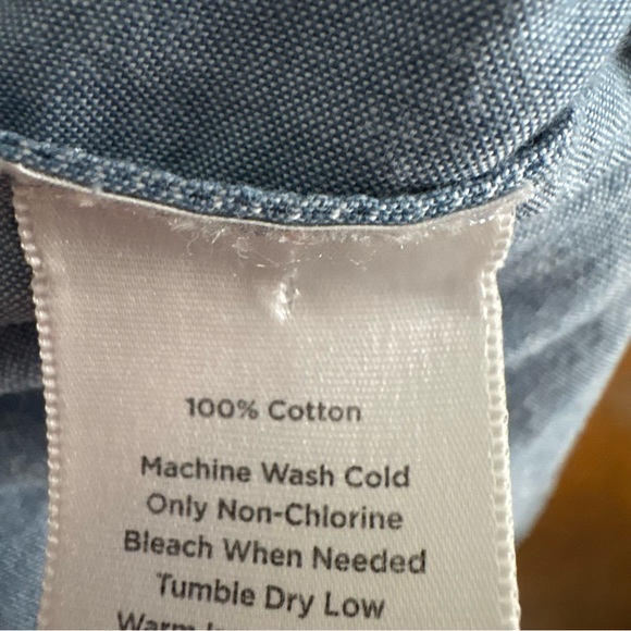 Talbots Large Blue Chambray Smocked Top Boho Cottagecore Fairy Peasant Prairie - Picture 13 of 14